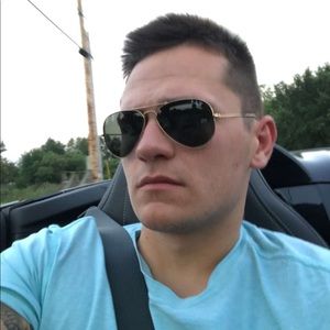 Meet your Posher, Jay